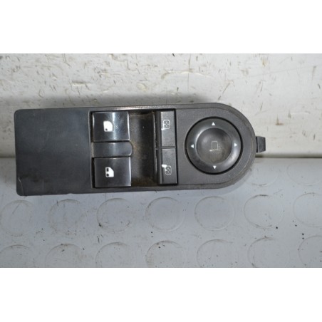 Pulsantiera Alzacristalli Anteriore SX Opel Astra H dal 2004 al 2011 Cod 13228706  1656666601625