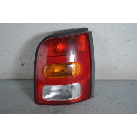 Fanale Stop Posteriore DX Nissan Micra K11 dal 1992 al 2002  1657529704798