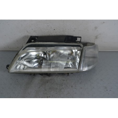 Faro Anteriore SX Citroen Xantia dal 1993 al 1998 Cod 88205035  1659624382963