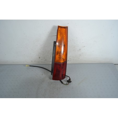 Fanale stop posteriore DX Subaru G3X Justy Dal 2004 al 2008 Cod P3052  1662468495621