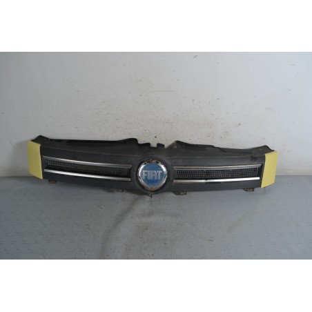 Griglia anteriore Fiat Panda 169 Dal 2003 al 2012 Cod 735353899  1662734469622