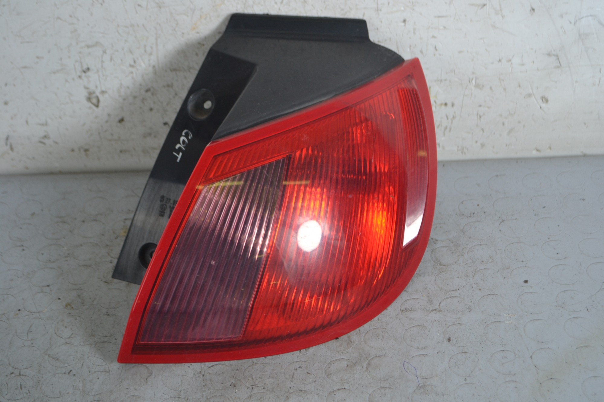 Fanale stop posteriore DX esterno Mitsubishi Colt VI Restyling Dal 2008 al 2012 Cod mr957366  1663168389357