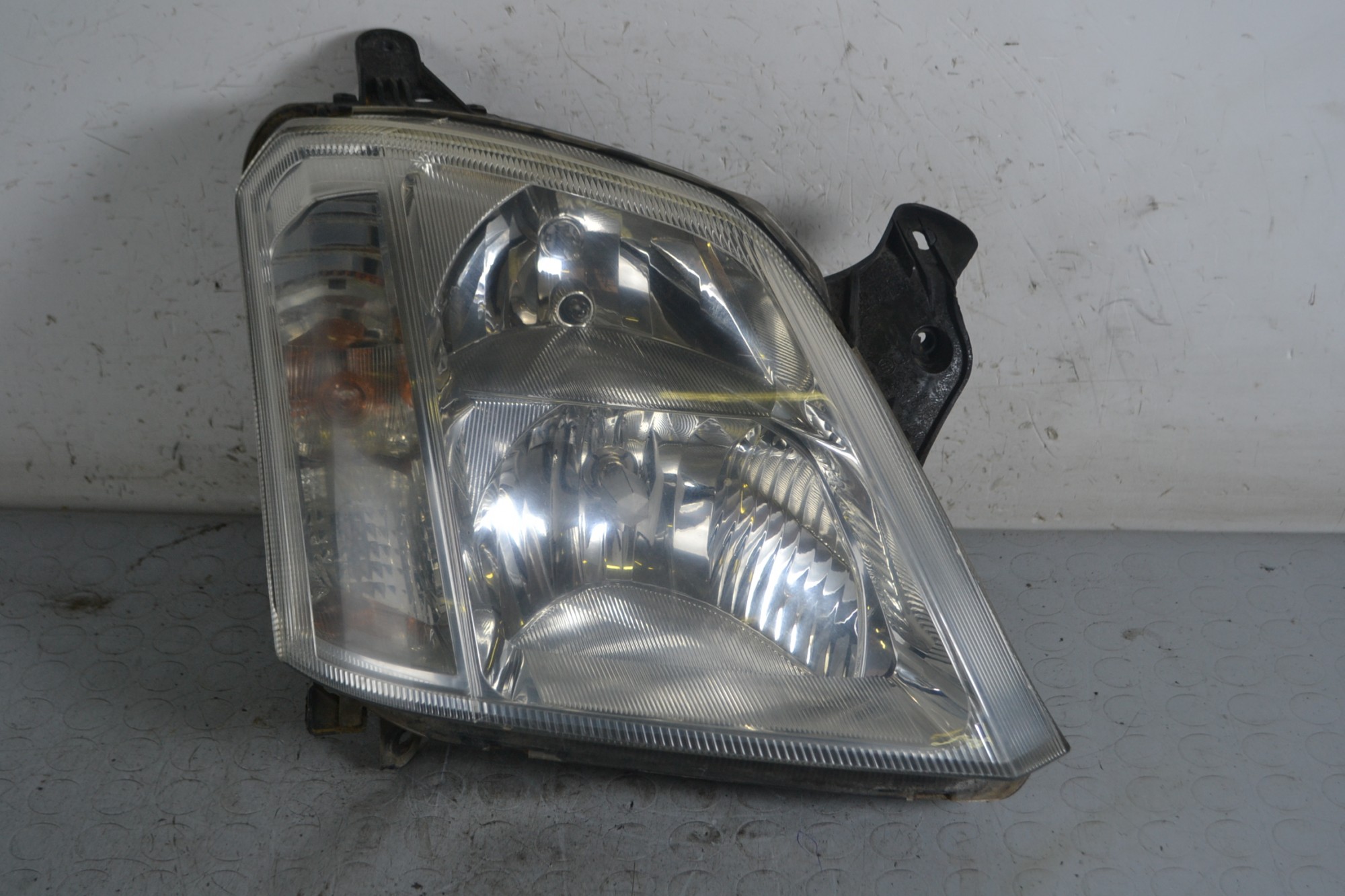 Faro Anteriore DX Opel Meriva A dal 2003 al 2010 Cod 93321053  1664285453938