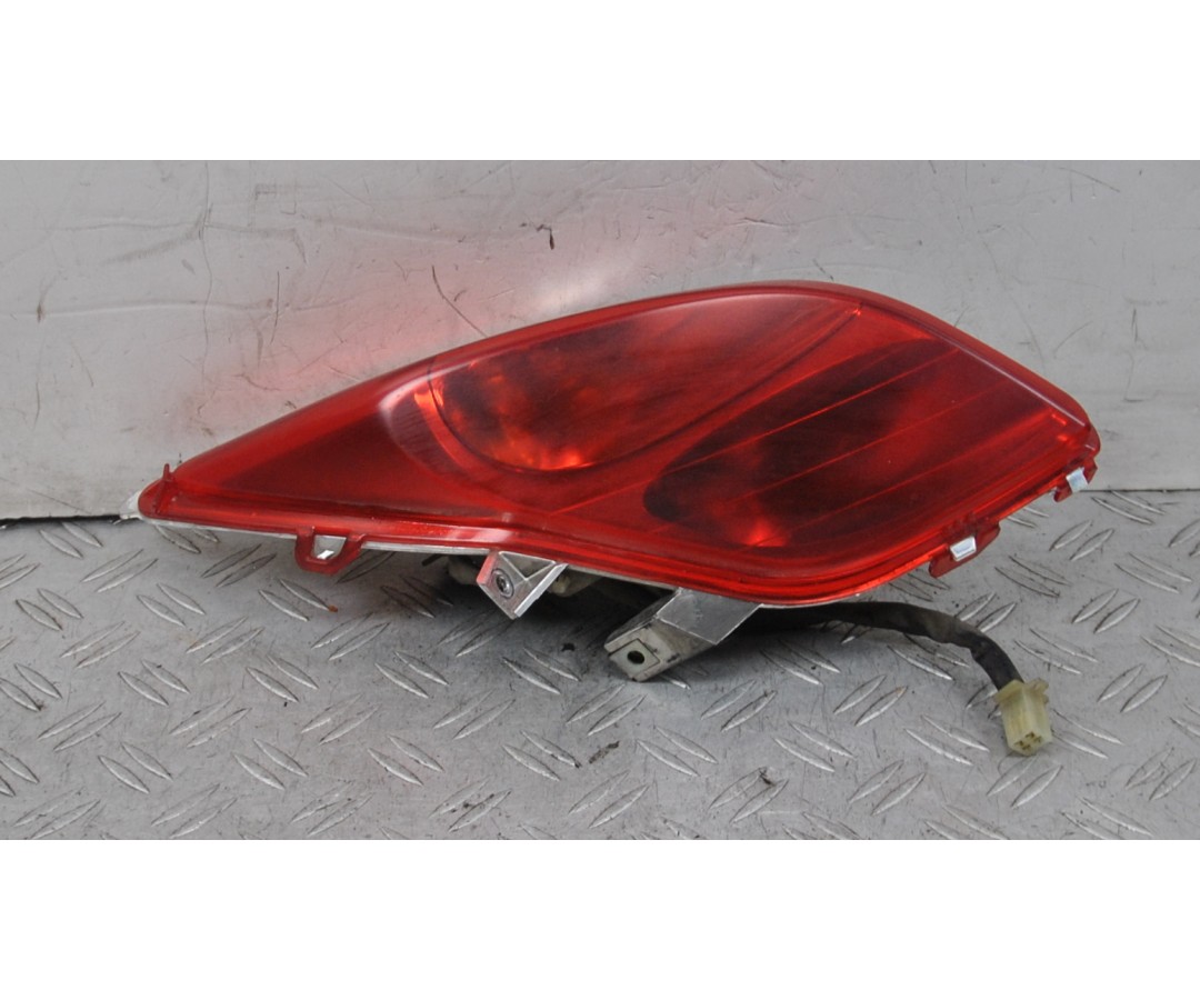 Faro Fanale Stop DX Yamaha Xmax X-max 250 dal 2010 al 2013  1664354386983