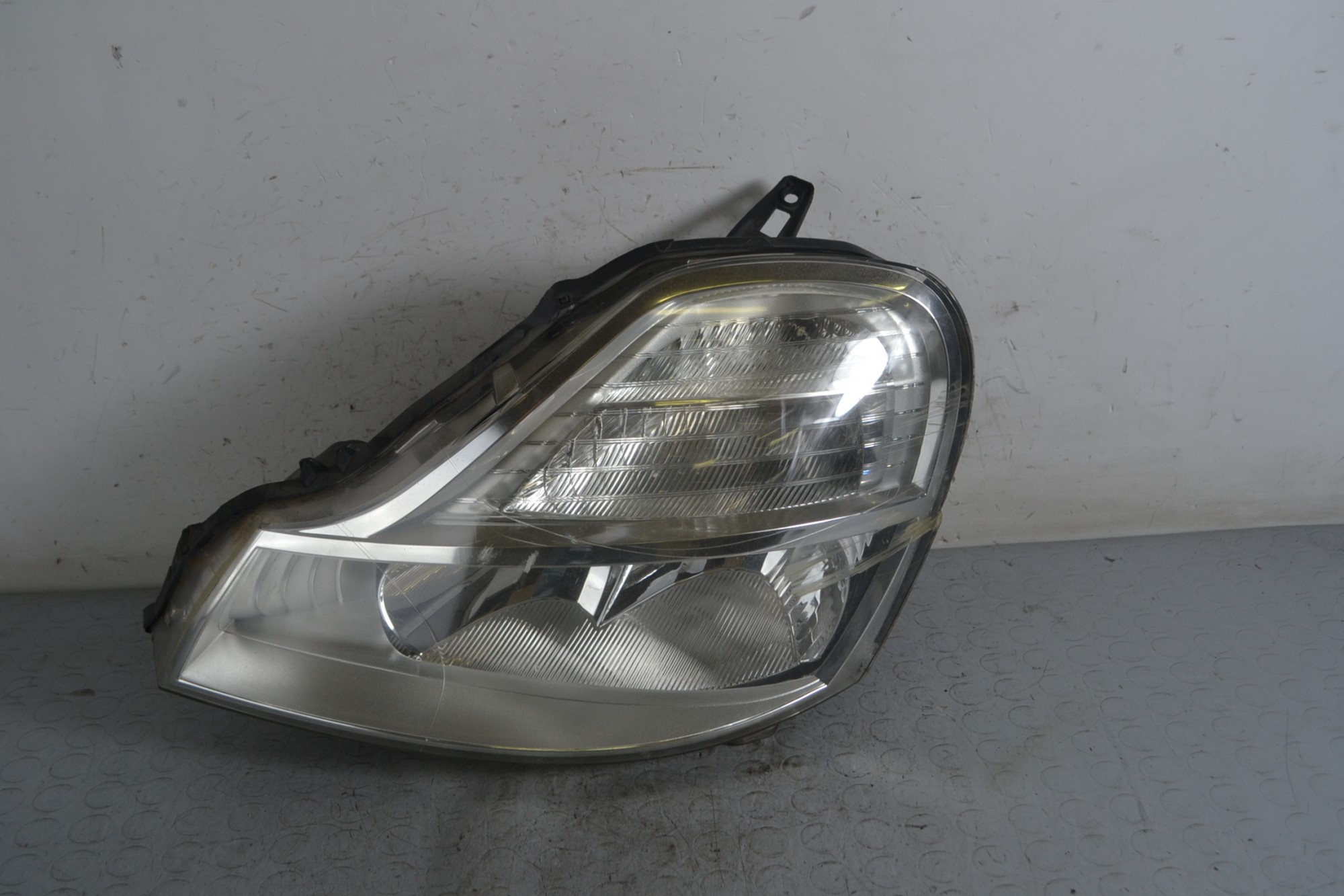 Faro Anteriore SX Renault Grand Modus dal 2008 al 2013 Cod 8200658373  1664523193626