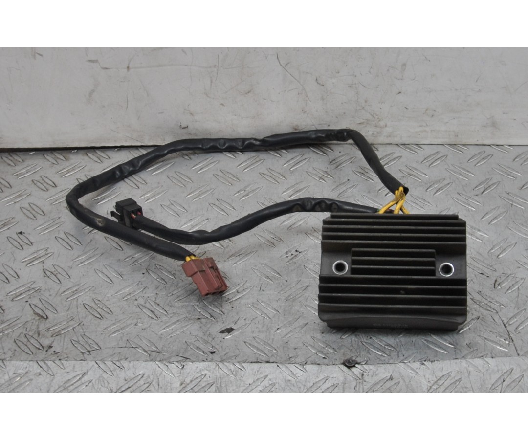 Regolatore Di Tensione Piaggio COD : SH689JB Dal 2001 al 2010  1664966939584