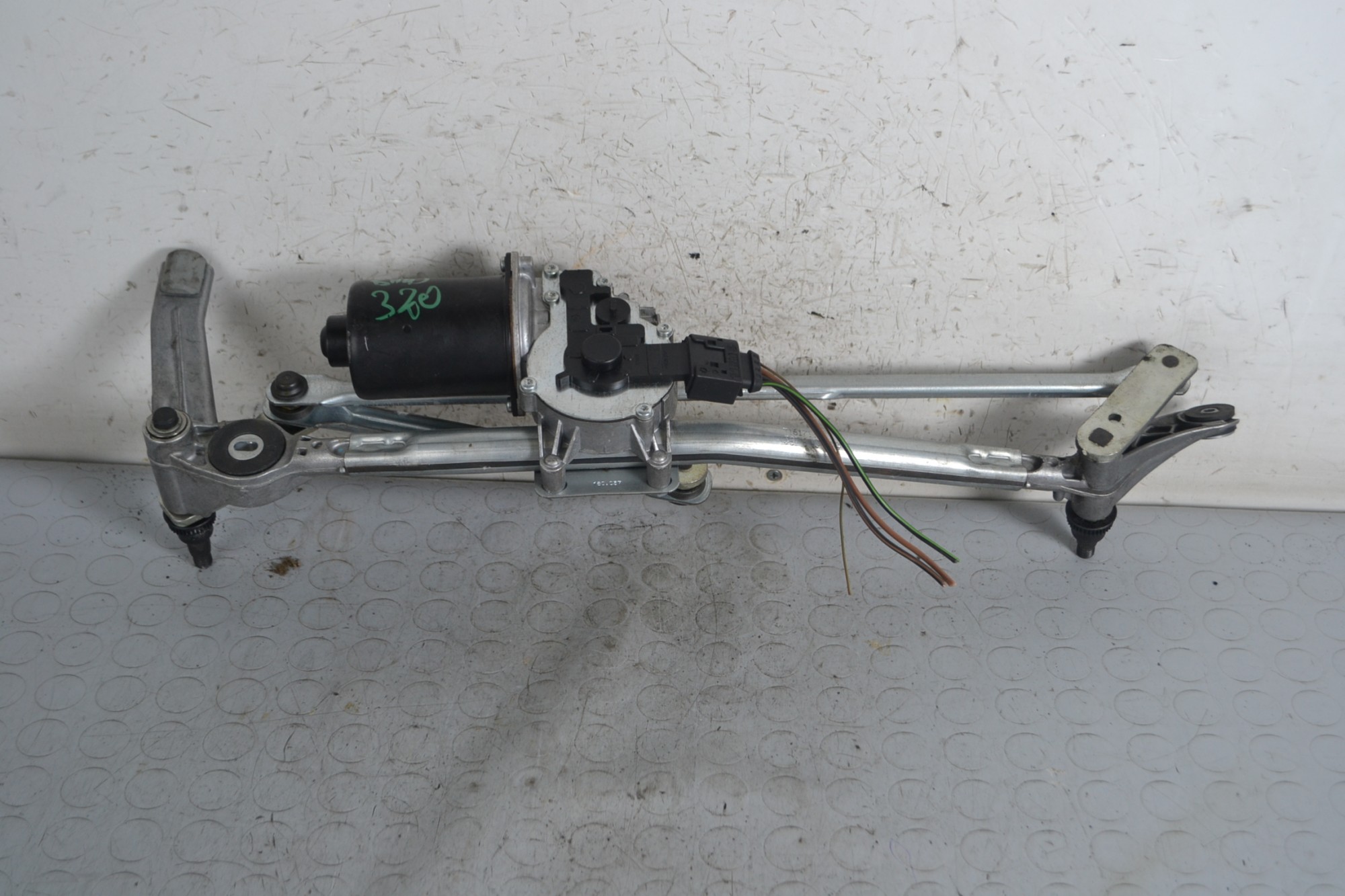 Motorino tergicristallo anteriore Bmw Serie 3 E90 Dal 2005 al 2013 Cod 6978263-01  1665673773393