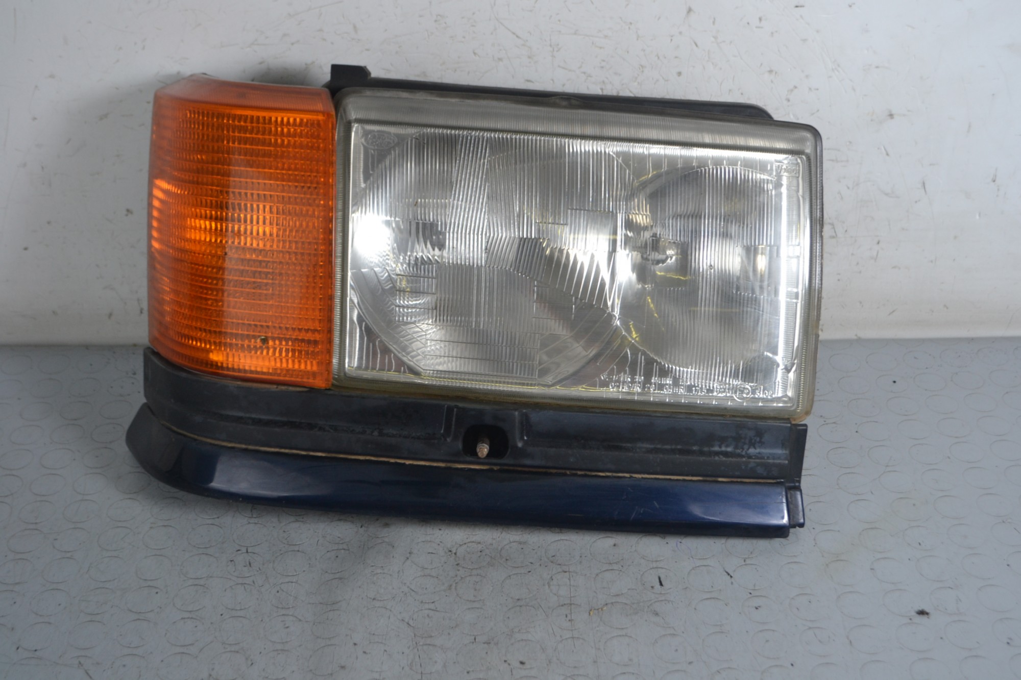 Faro Anteriore DX Land Rover Range Rover dal 1994 al 2002 Cod XBC105700  1666001216261