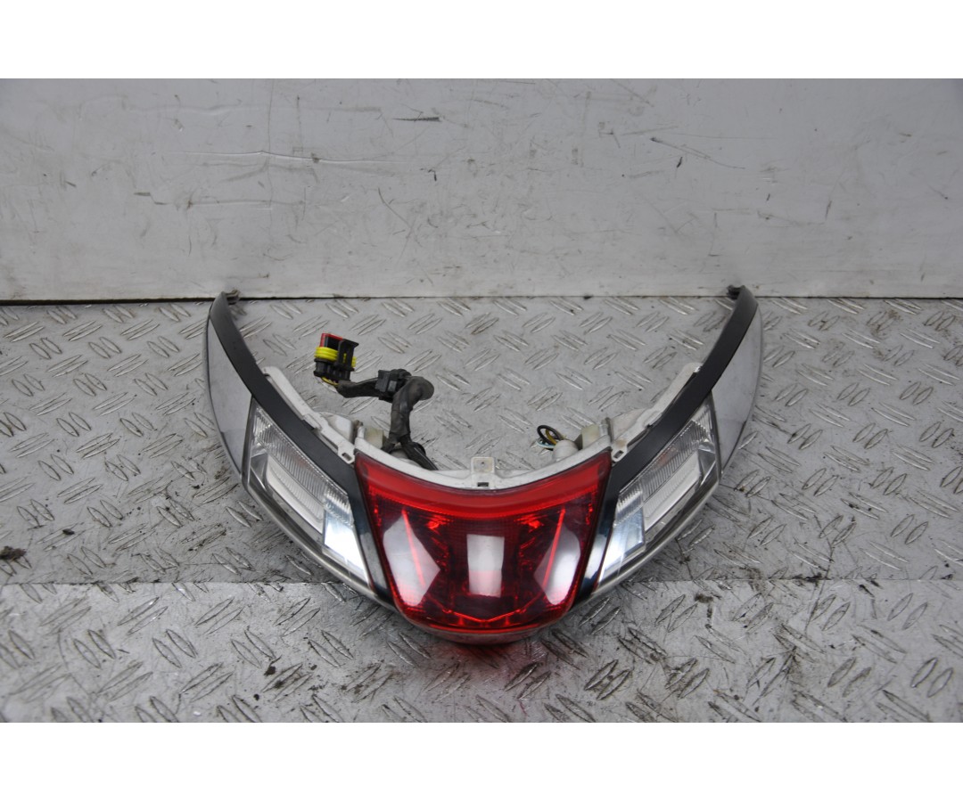 Fanale Stop Posteriore Piaggio Liberty 125 I-Get ABS dal 2016 al 2019  1666707084089