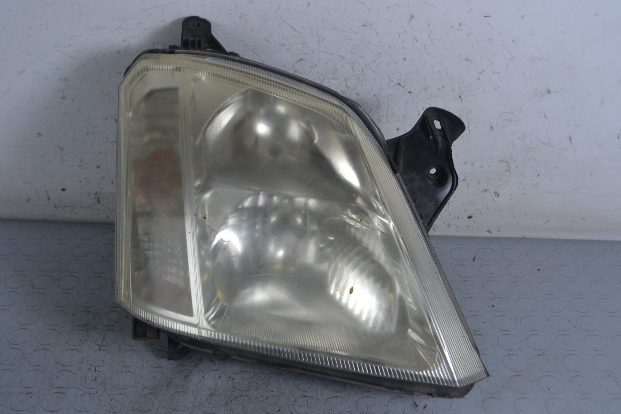 Faro Anteriore DX Opel Meriva A dal 2003 al 2010 Cod 93321053  1666707716454