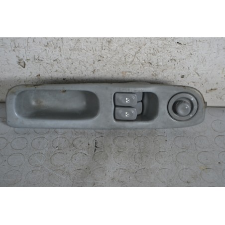 Pulsantiera Alzacristalli Anteriore SX Renault Twingo I dal 2000 al 2007 Cod 7700832376  1666789890783