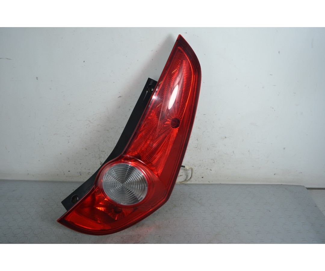 Fanale Stop Posteriore DX Opel Agila B dal 2008 al 2015 Cod 89071614  1666857408025