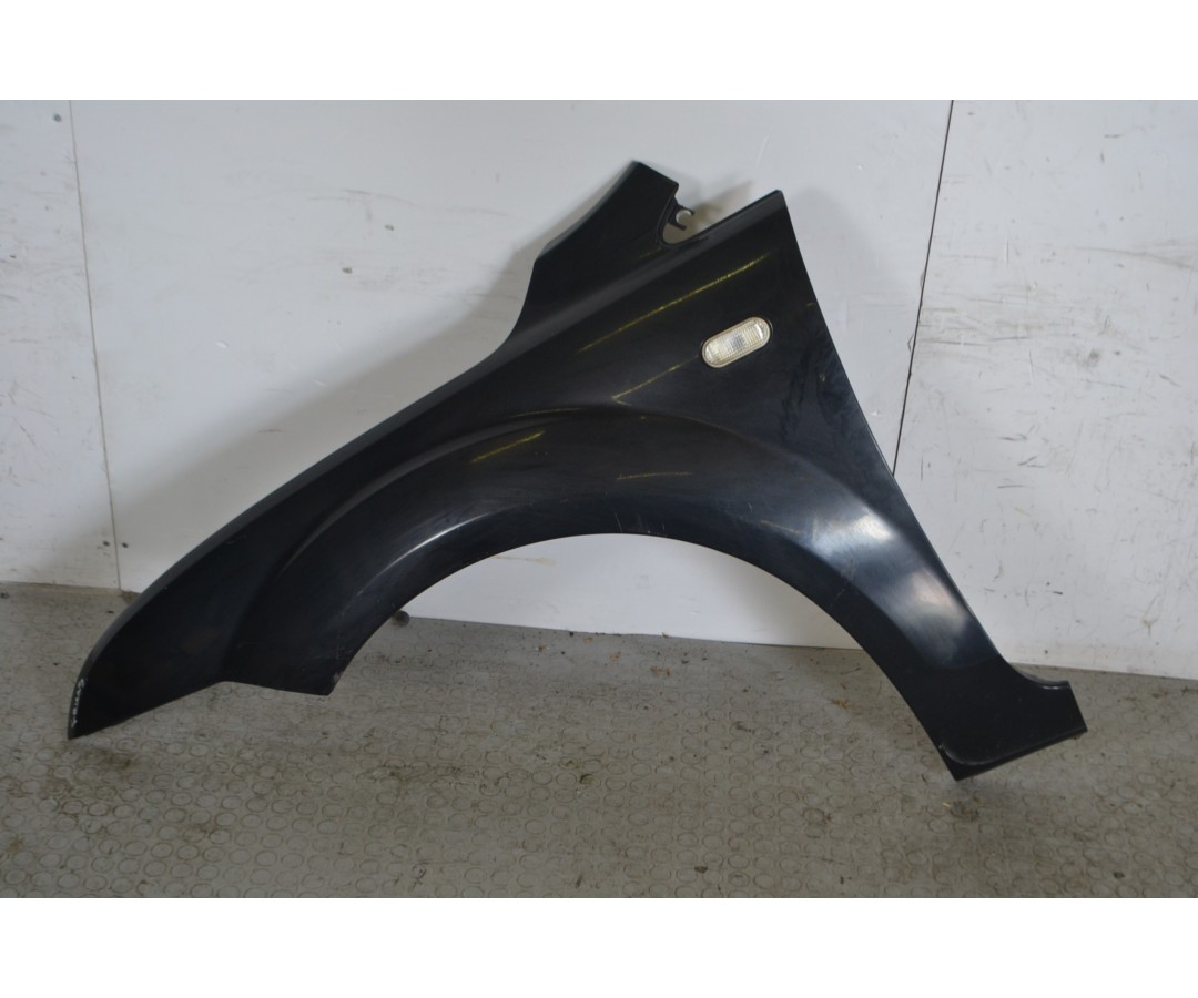 Parafango anteriore SX Ford Focus II Dal 2004 al 2008 Colore nero  1667461914490