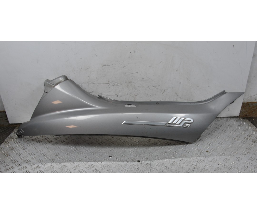 Carena Fianchetto Posteriore DX Piaggio MP3 250 Dal 2006 Al 2011  1667900590599