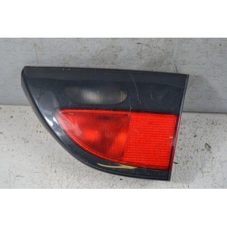 Fanale Stop Posteriore Interno SX Renault Megane I Berlina dal 1995 al 2003 Cod 7700838533  1670405443659