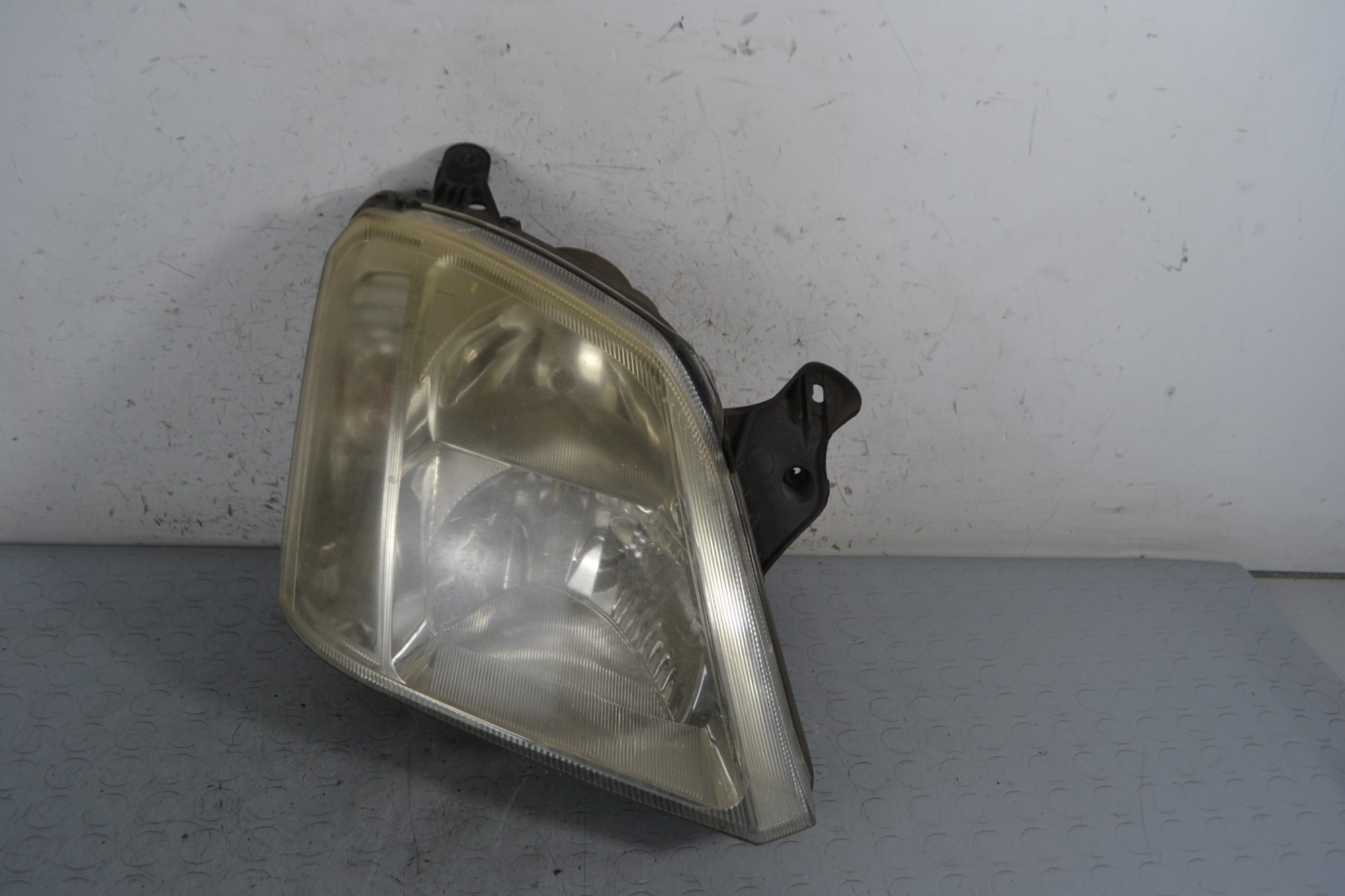 Faro fanale anteriore DX Opel Meriva A Dal 2003 al 2010 Cod 93321053  1671719962539