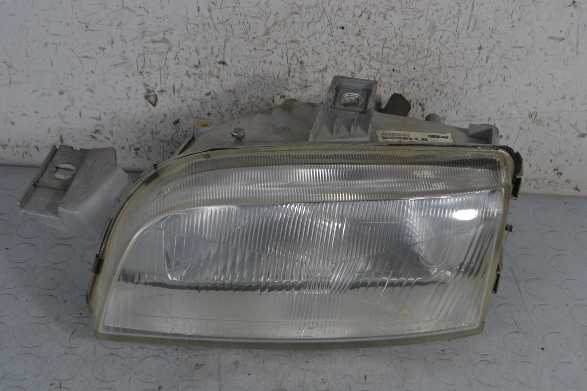 Faro fanale anteriore SX Fiat Punto 176 Dal 1993 al 1999 Cod 46402650  1671722059073