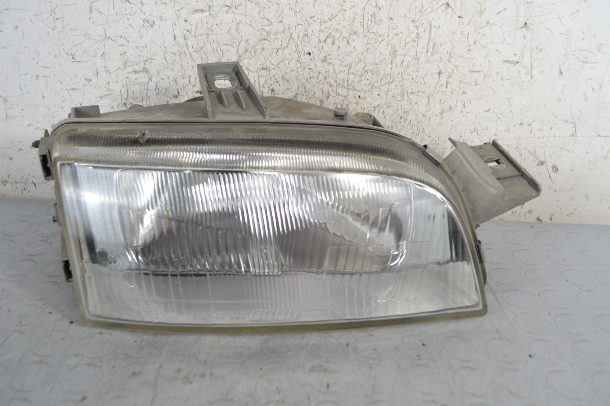 Faro fanale anteriore DX Fiat Punto 176 Dal 1993 al 1999 Cod 46433209  1671722442868