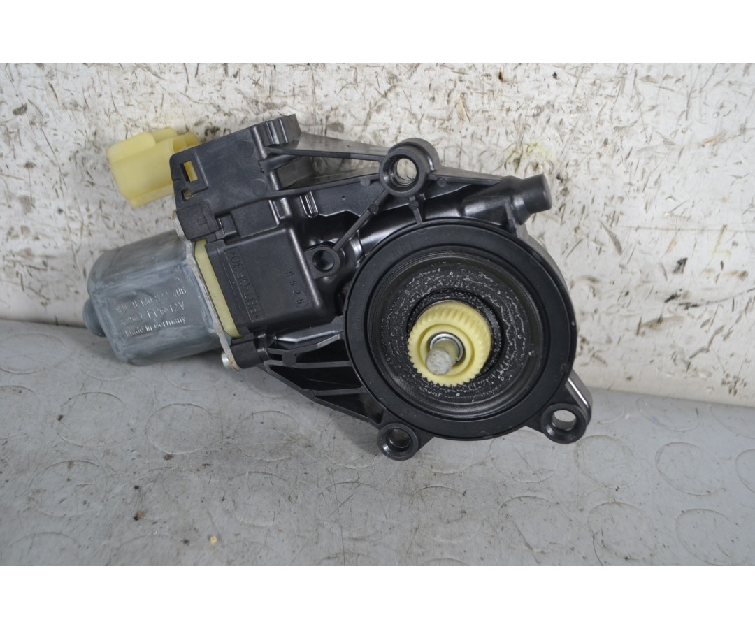 Motorino alzavetro posteriore SX Ford Fiesta VI Dal 2008 al 2017 Cod 0130822406  1673252595861