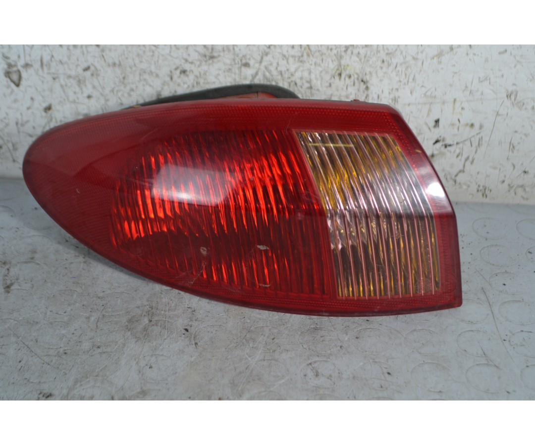 Fanale Stop Posteriore Esterno SX Alfa Romeo 147 dal 2000 al 2010 Cod 46556349  1673512596683