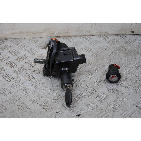 Blocchetto Chiave Con Chiave Aprilia Scarabeo 150 dal 1998 al 2011  1673607848970