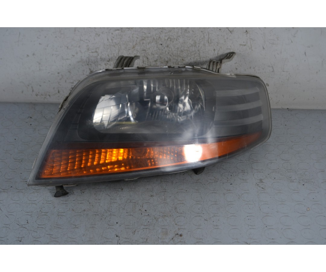 Faro fanale anteriore SX Chevrolet Kalos Dal 2002 al 2008 Cod 96540151  1675240482757