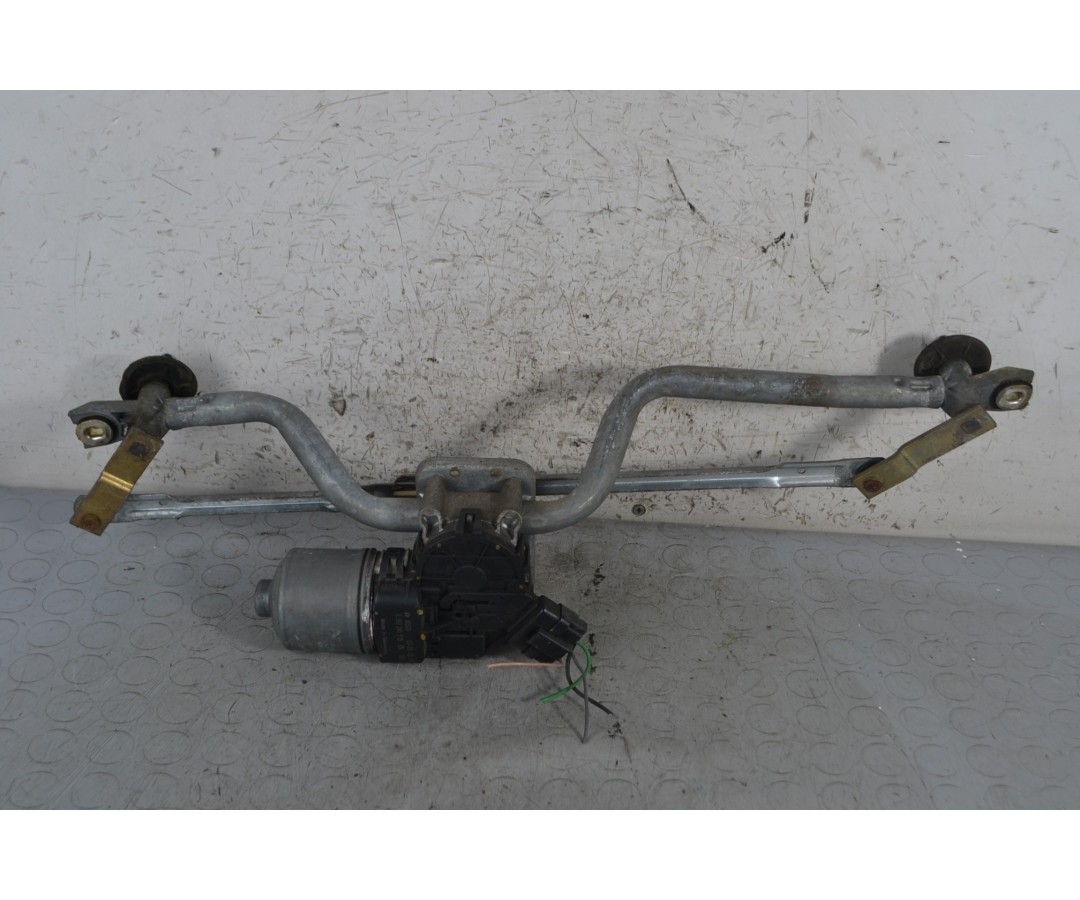 Motorino tergicristalli anteriore Renault Clio Dal 2001 al 2012 Cod 0390241535  1675261436968