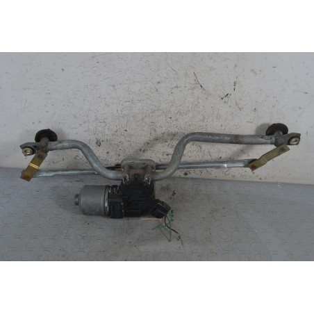 Motorino tergicristalli anteriore Renault Clio Dal 2001 al 2012 Cod 0390241535  1675261436968