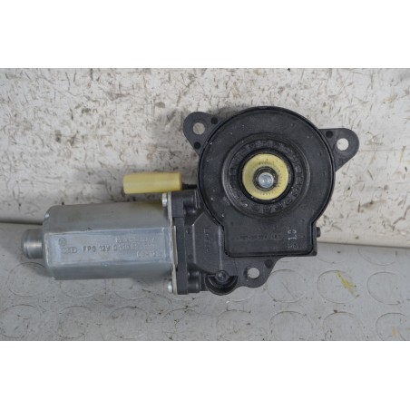 Motorino alzacristallo anteriore DX Ford Fusion Dal 2002 al 2012 Cod 0130821939  1675970620740