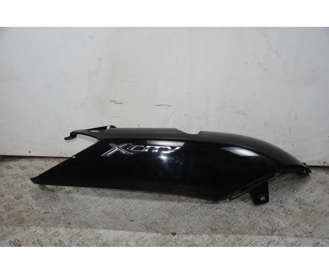 Carena Fianchetto Posteriore DX Yamaha X-City Xcity 250 Dal 2006 al 2016  1677228884386