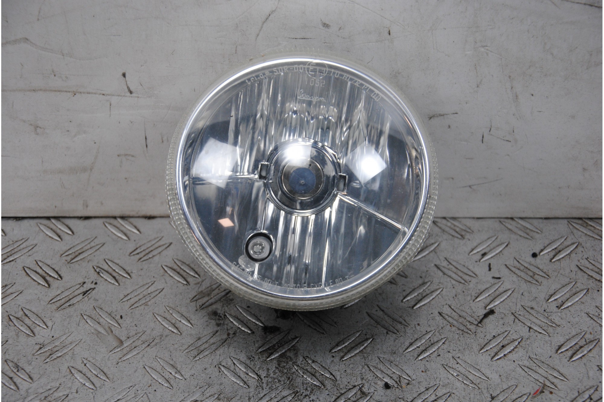 Faro Fanale Anteriore Piaggio Vespa LX 150 Dal 2005 al 2011  1678103569305