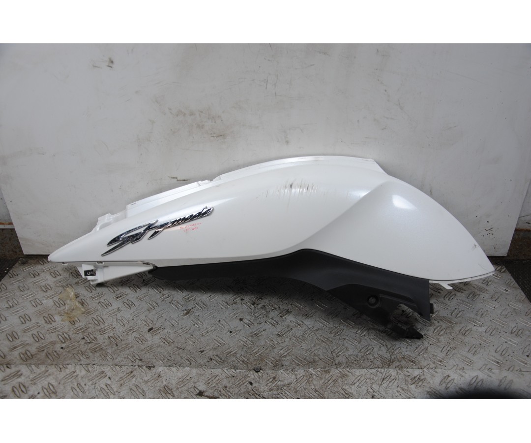 Carena Fianchetto Posteriore Destro Honda SH Mode 125 dal 2013 al 2016  1678178300339