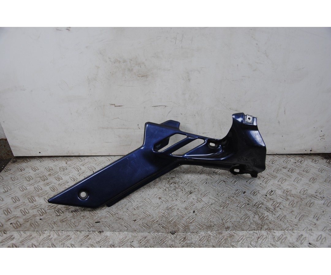 Carena Fianchetto Centrale Destro Aprilia Caponord ETV 1000 ABS dal 2004 al 2011  1678186197976