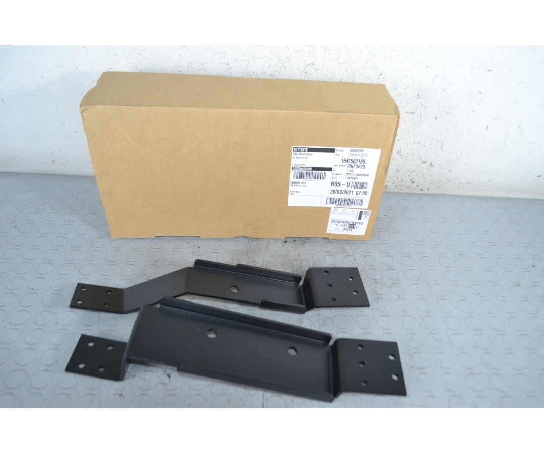 Supporto Parafango Peugeot Expert dal 2005 al 2016 Cod 1643580180  1678201338353