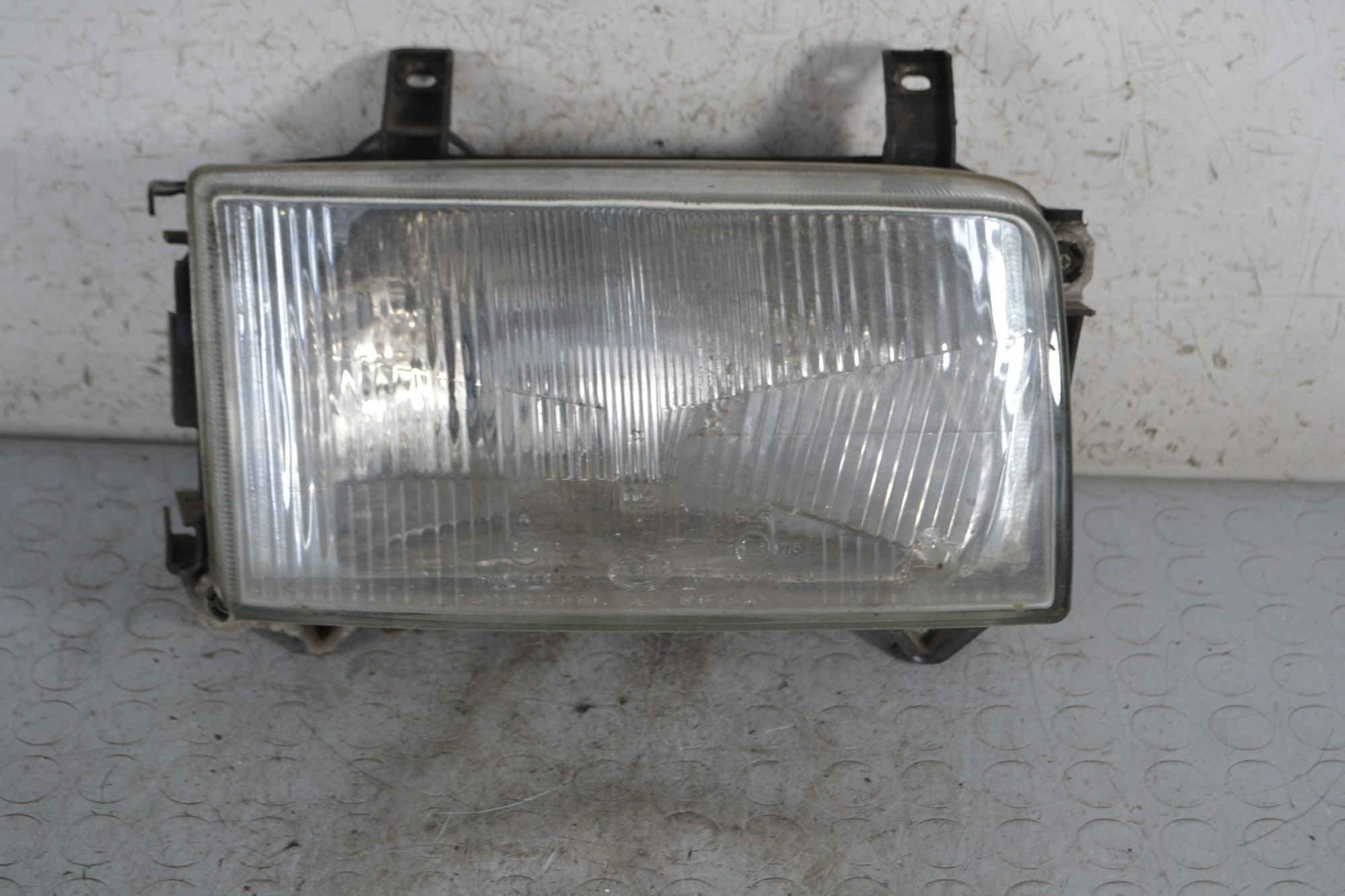 Faro fanale anteriore DX Volkswagen Transporter T4 Dal 1990 al 2003 Cod 0244438R20  1678379153246