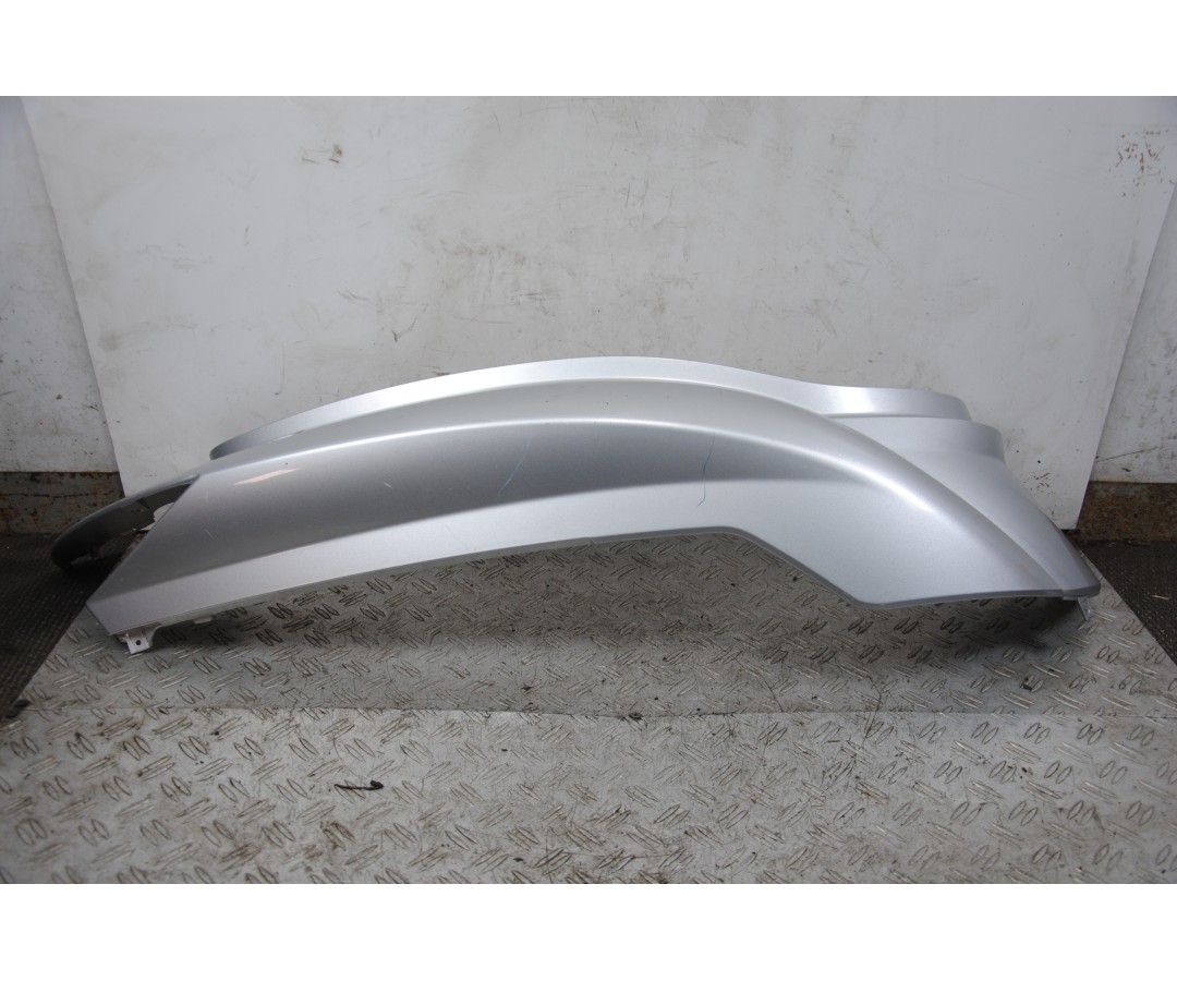 Carena Fianchetto Posteriore Destro Kymco People 125 Dal 1999 al 2005  1678438112634