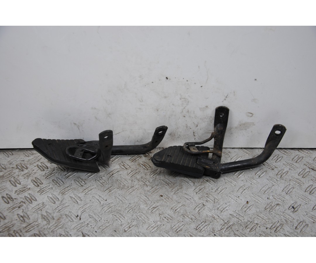 Coppia Pedane Passeggero Honda Sh 125 / 150 Carb dal 2001 al 2004  1678974471035