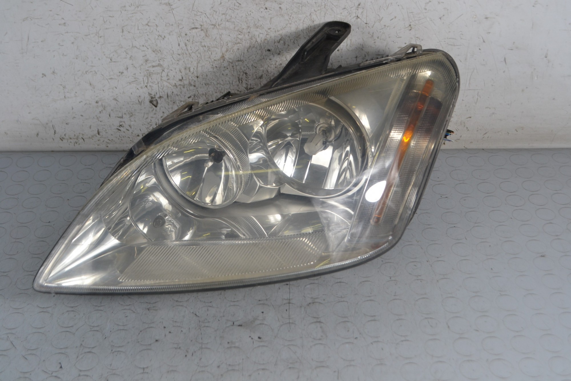 Faro Anteriore SX Ford C-Max dal 2003 al 2007 Cod 3m51-3006-ah  1678981065036