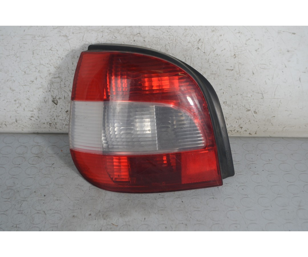 Fanale stop posteriore SX Renault Scenic I Dal 1999 al 2003 Senza portalampada  1679058409944