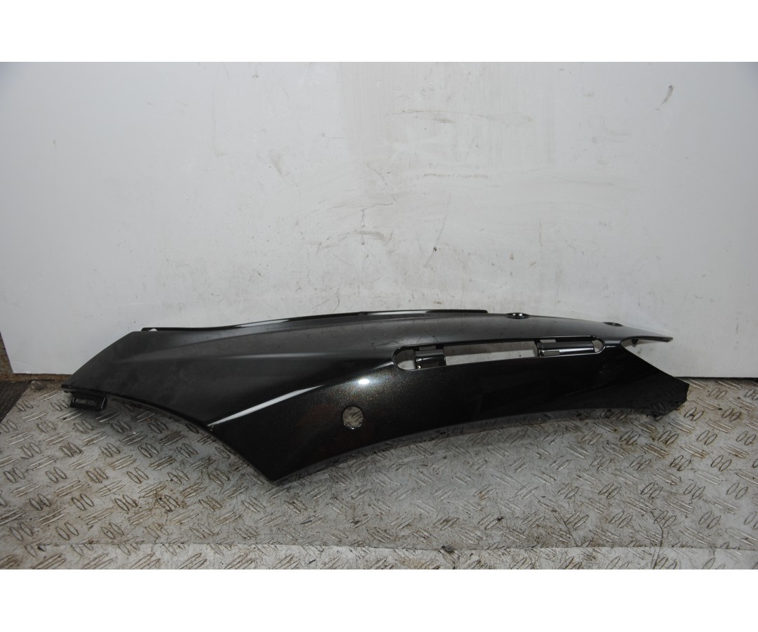 Carena Fianchetto Posteriore Sinistro Aprilia Sportcity 125 / 200 / 300 dal 2004 al 2008  1679991389730