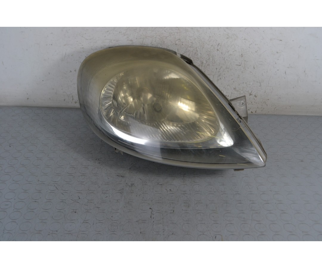 Faro Anteriore DX Opel Vivaro dal 2001 al 2014 Cod 7700311372  1680012524221