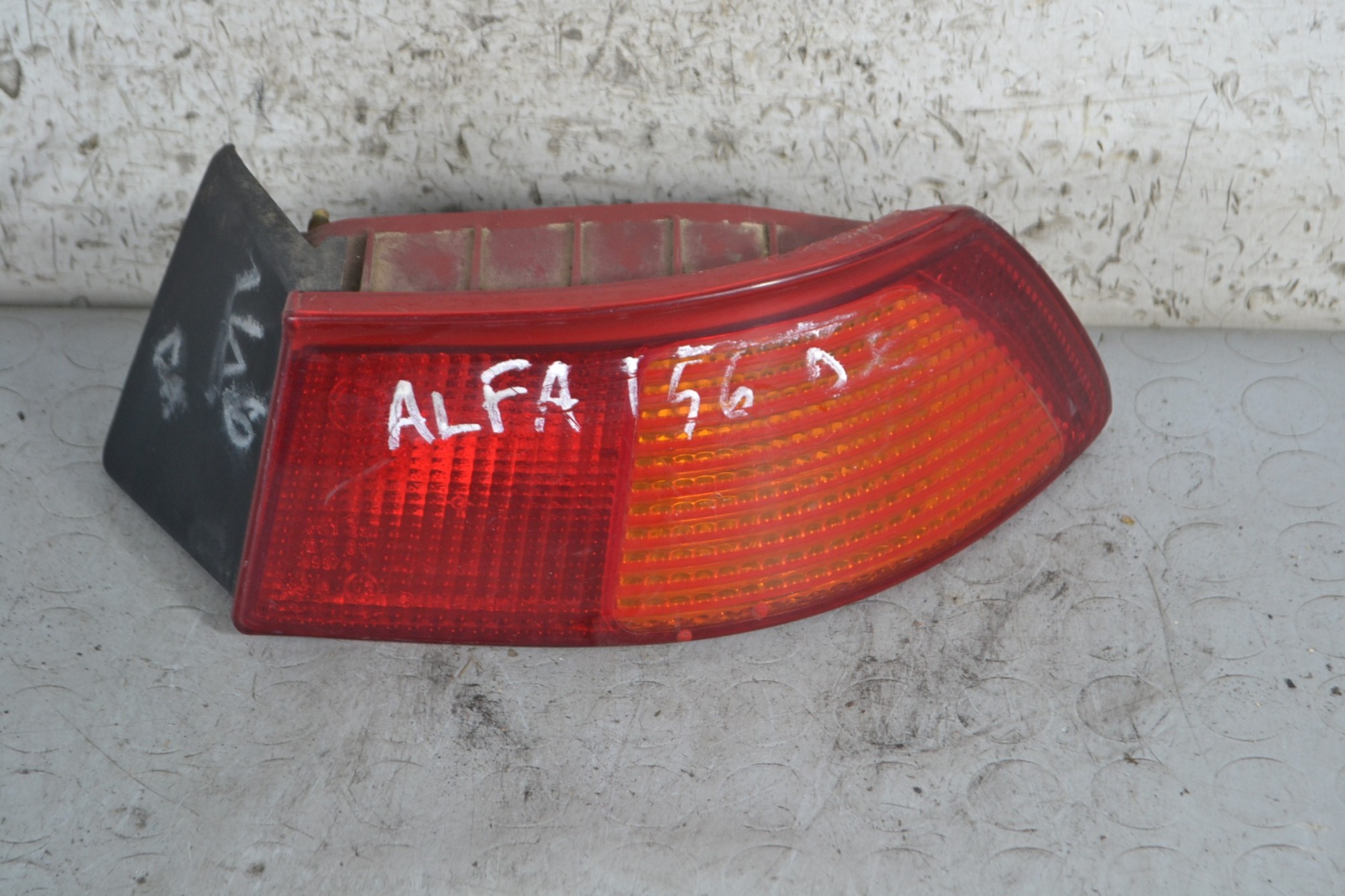 Fanale Stop Posteriore DX Alfa Romeo 145 dal 1994 al 2001 Cod 36380748  1680851363371