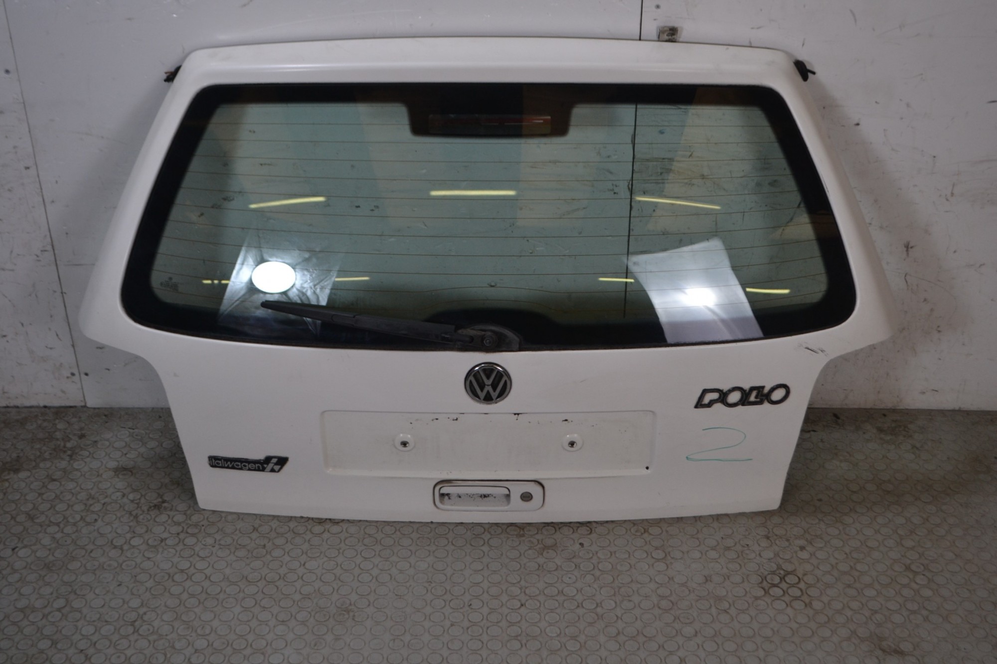 Portellone bagagliaio posteriore Volkswagen Polo III Dal 1994 al 1999 Colore bianco  1681301891239