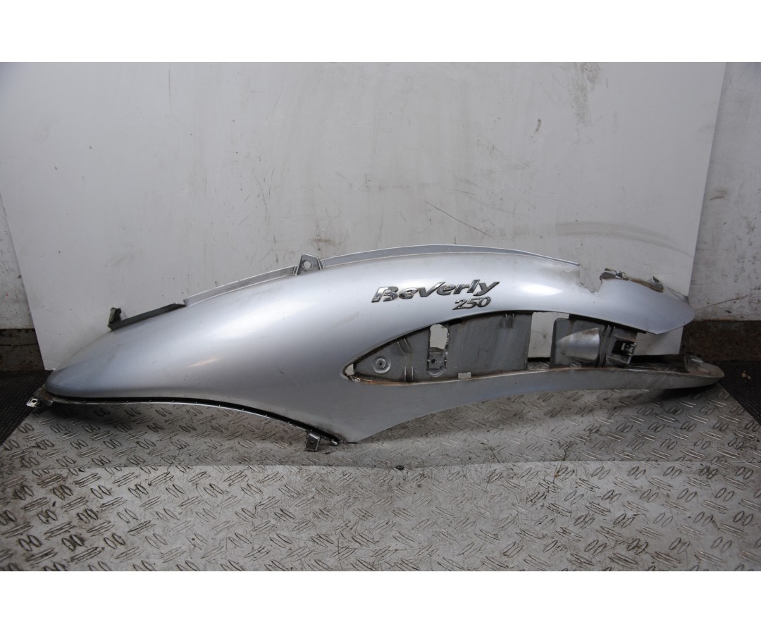 Carena Fianchetto Laterale SX Piaggio Beverly 250 dal 2001 al 2010  1681394790907