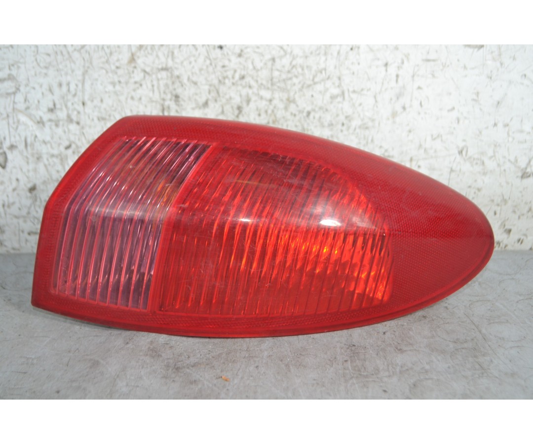 Fanale stop posteriore DX Alfa Romeo 147 Dal 2000 al 2010 Cod 46556347  1681803488890