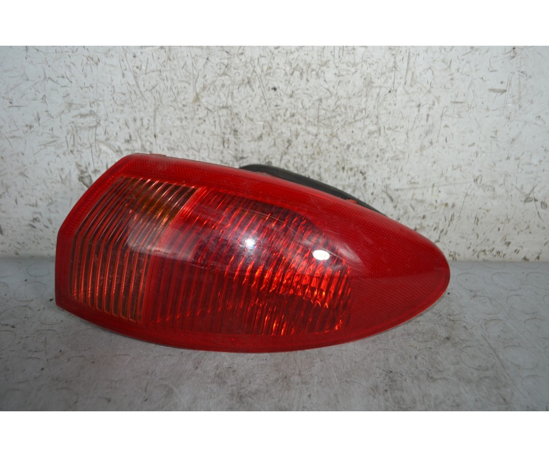 Fanale stop posteriore DX Alfa Romeo 147 Dal 2000 al 2010 Cod 46556347  1681814957873