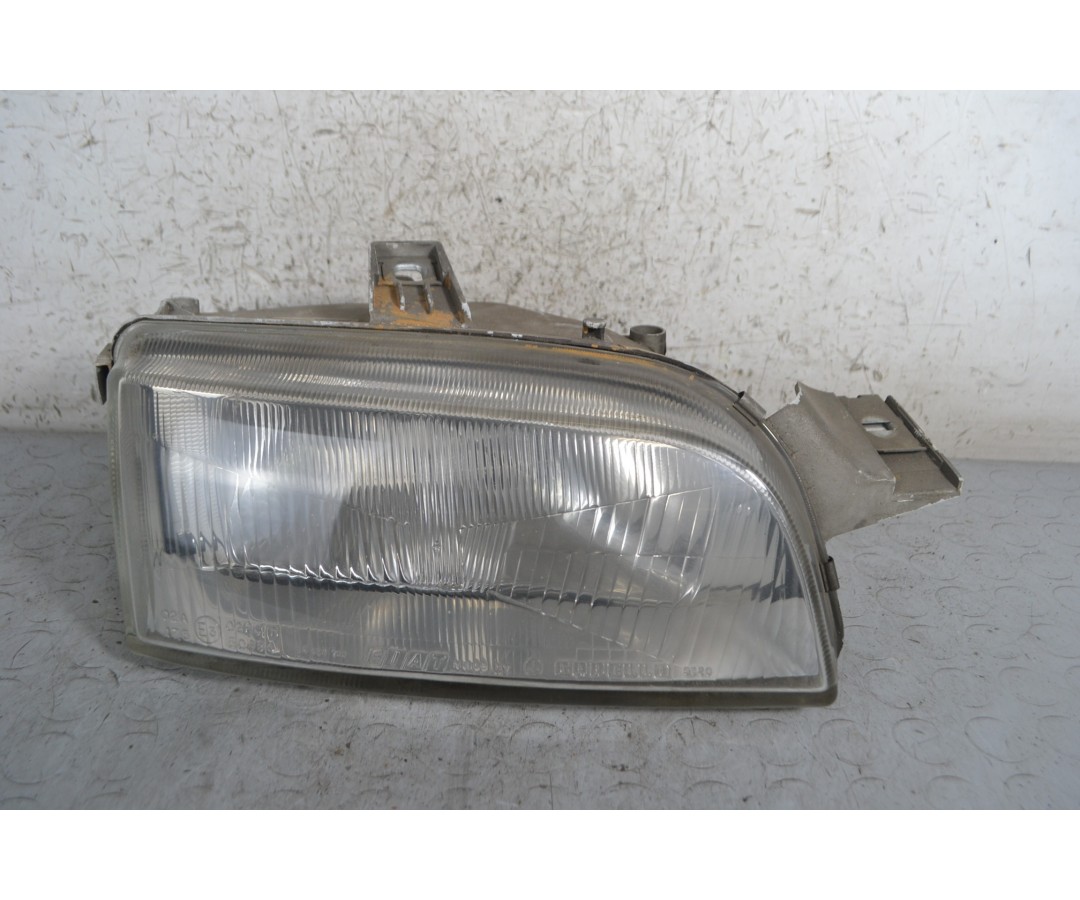 Faro Anteriore DX Fiat Punto dal 1993 al 1999 Cod 46481413  1681831692665