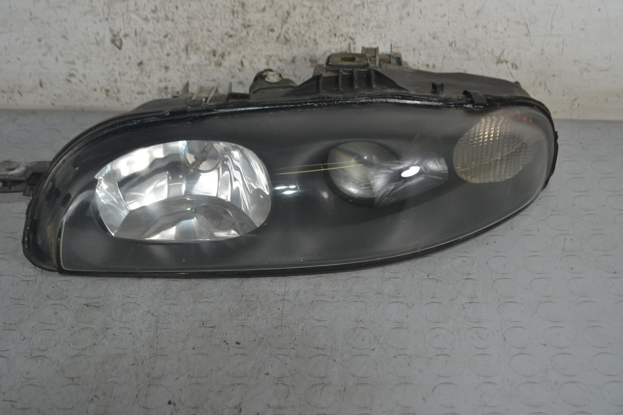 Faro Anteriore SX Fiat Bravo dal 1995 al 2002 Cod 88201557  1681893219749