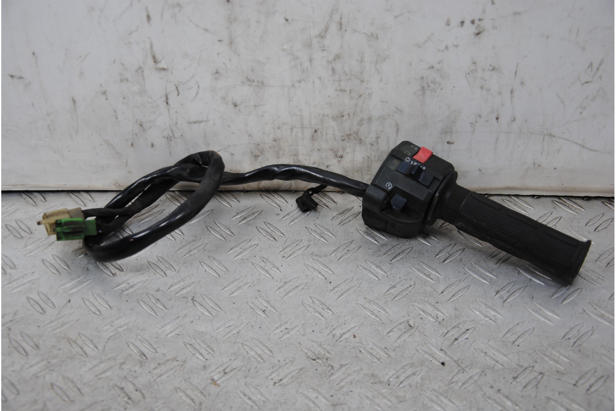 Manopola Acceleratore Con Devio Luci DX Kawasaki KLE 500 Dal 1991 al 2006  1681898279274