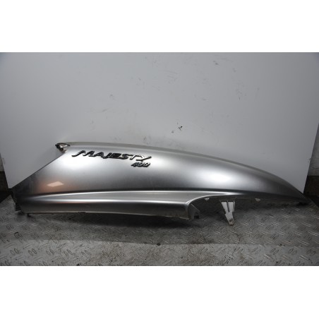 Carena Fianchetto Laterale posteriore DX Yamaha Majesty 400 dal 2004 al 2008  1682091689259